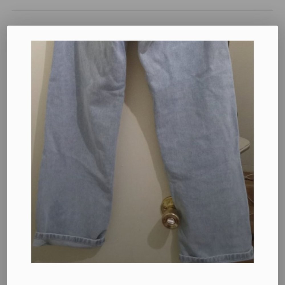 Jeans - Picture 2 of 4
